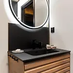 Modern I I Family & Groups * Harstad