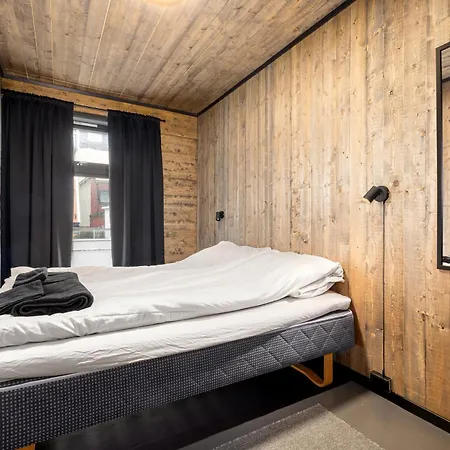 Modern I I Family & Groups דירה