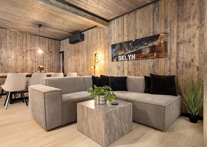 דירה Modern I I Family & Groups הארסטד